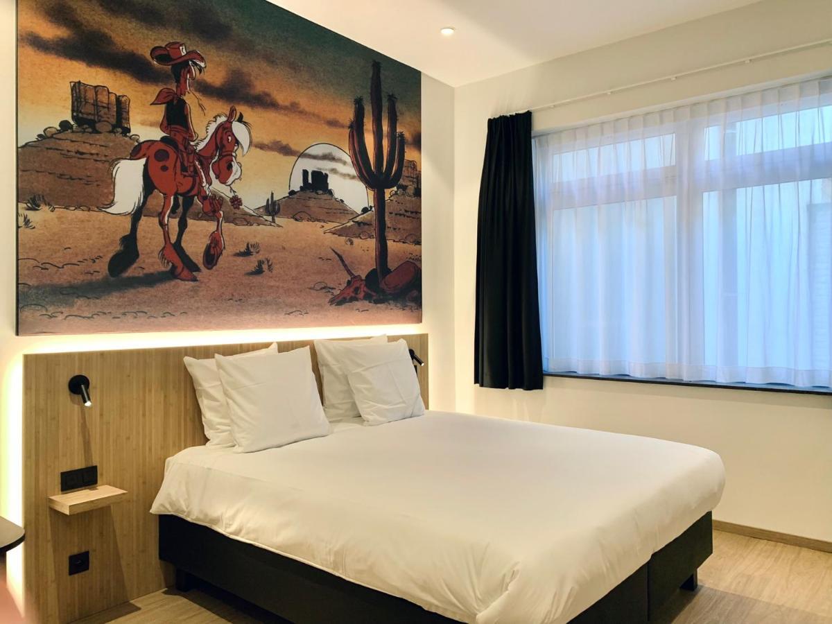 Comic Art Hotel Gent Bagian luar foto