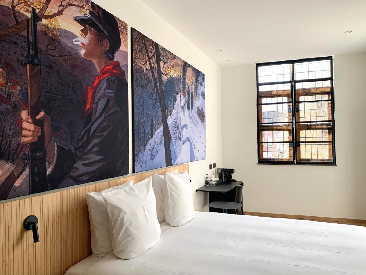Comic Art Hotel Gent Bagian luar foto