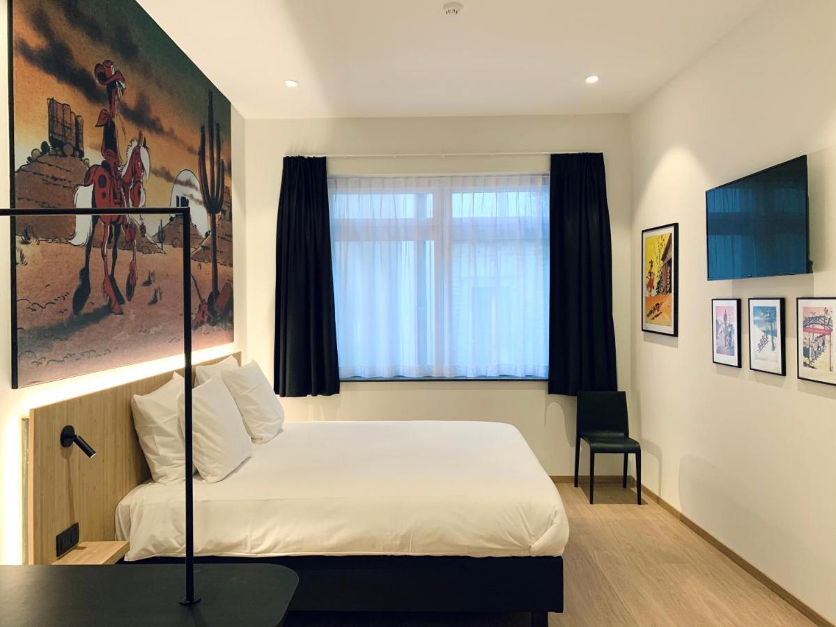 Comic Art Hotel Gent Bagian luar foto